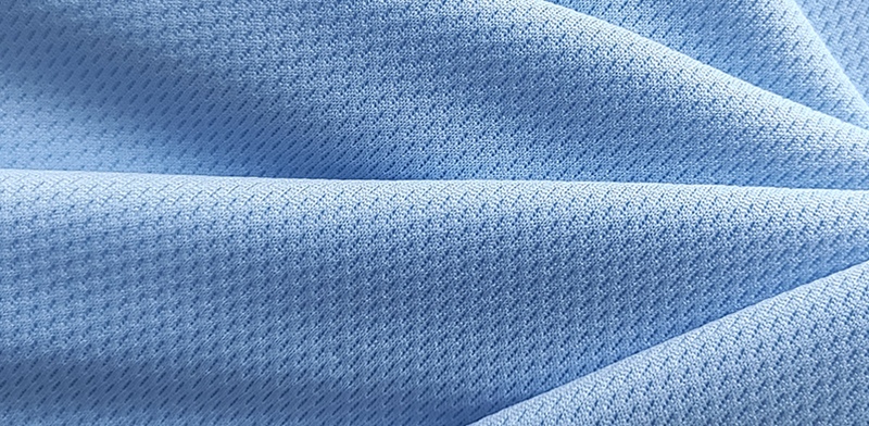 The Pros & Cons of Polyester Fabric