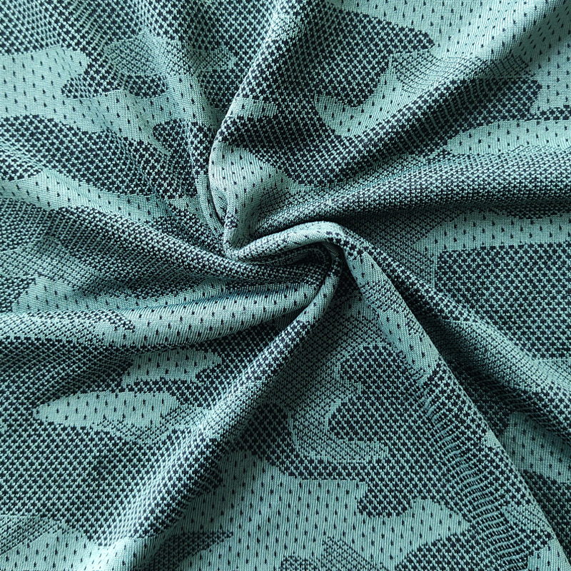 cationic-polyester-knit-jacquard-fabric-for-football-jersey-t-shirt-3