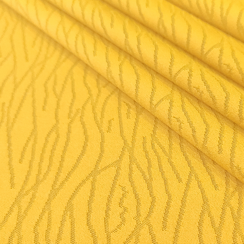 nylon-spandex-knitted-yarn-dyed-jacquard-tracksuit-fabric-for-sports-t-shirt-uniform